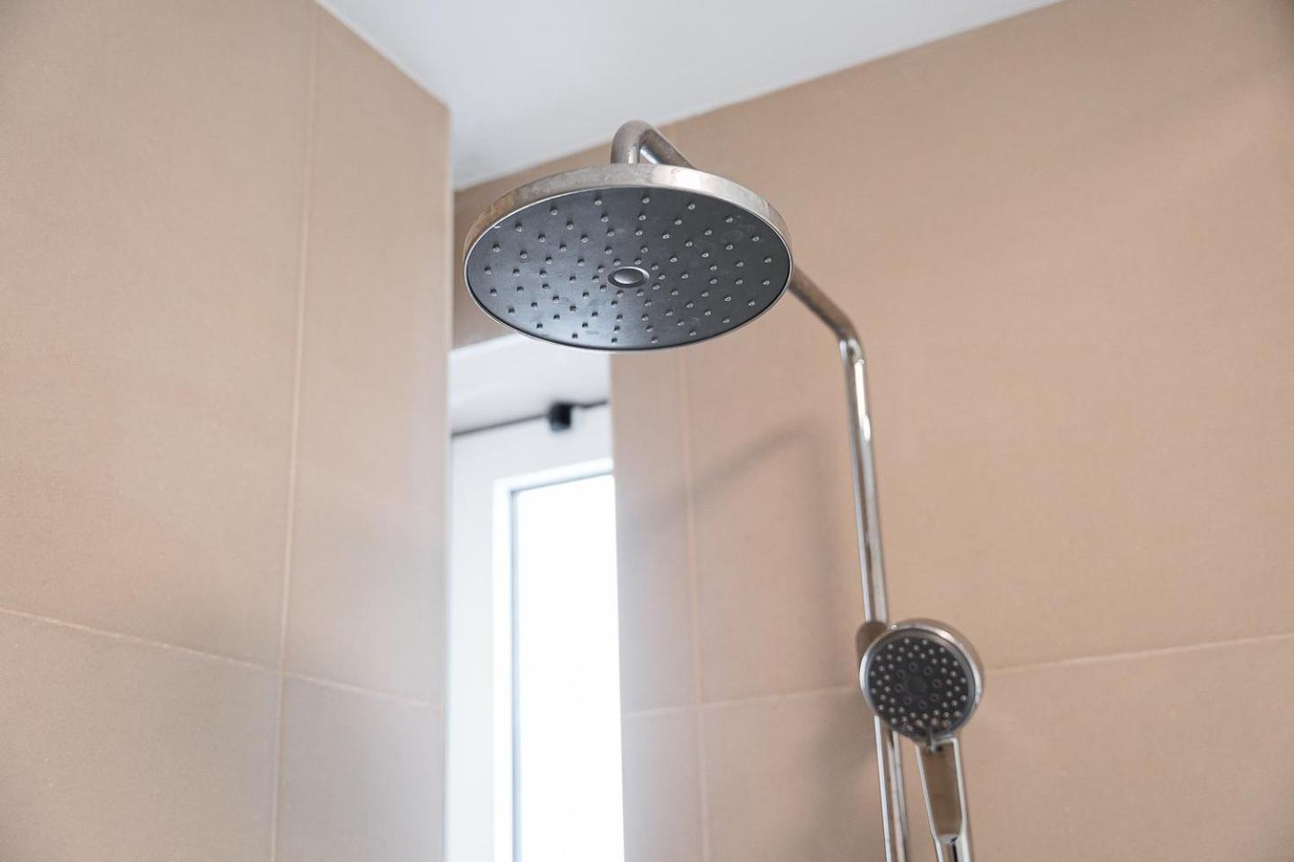 Guestready - Quental Wallpaper Near Marques Square Porto Luaran gambar