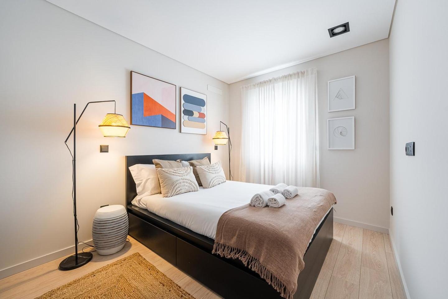 Guestready - Quental Wallpaper Near Marques Square Porto Luaran gambar
