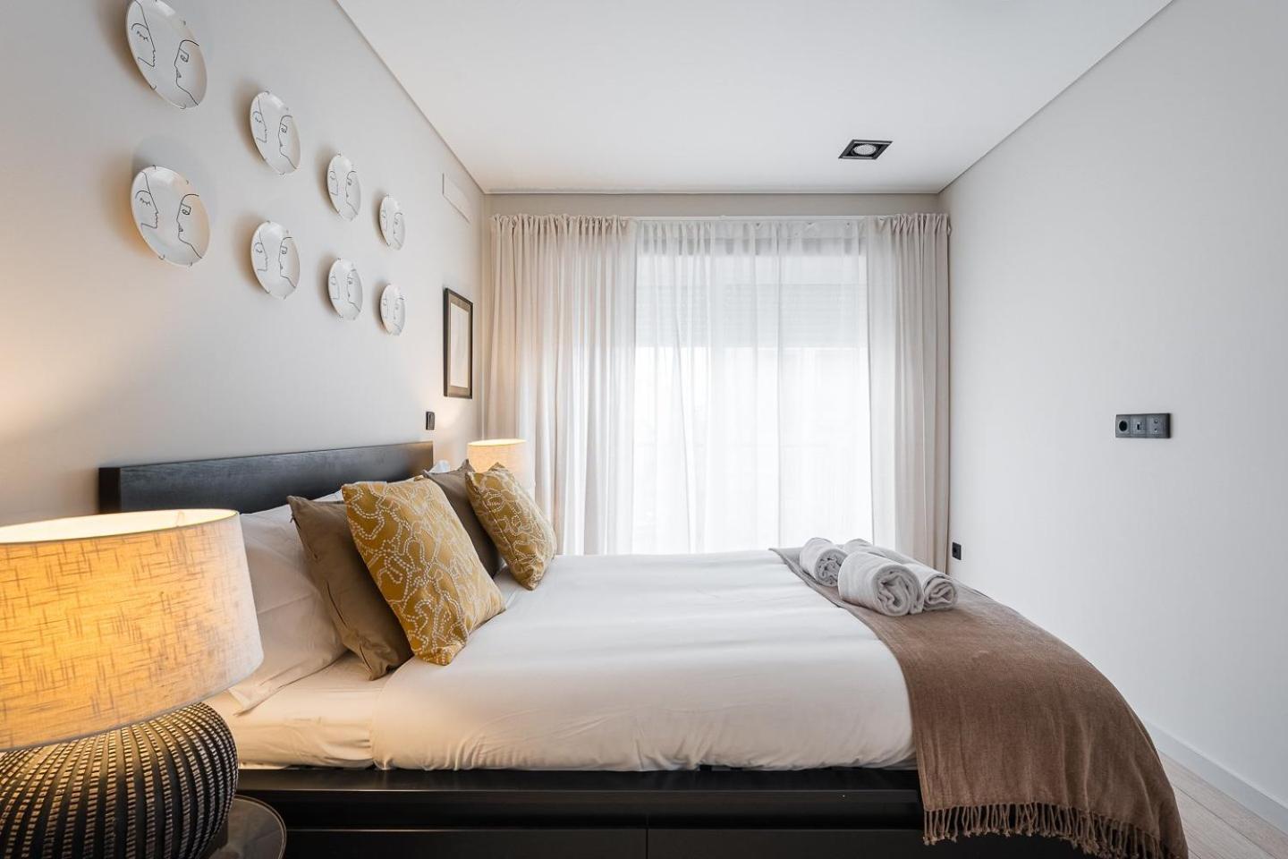 Guestready - Quental Wallpaper Near Marques Square Porto Luaran gambar